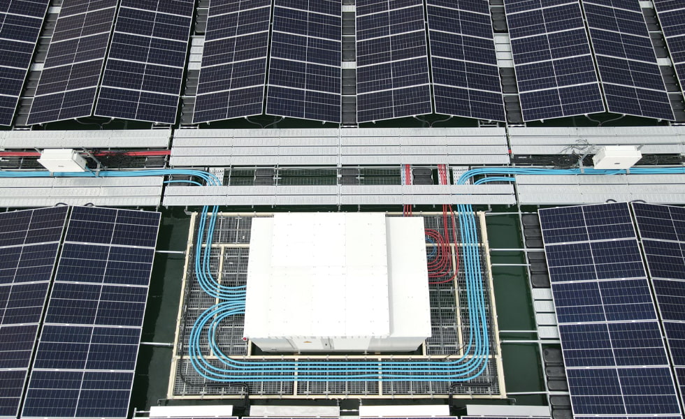 ¿Está la UE causando problemas de nuevo? ¡Segunda doble revisión del vidrio solar chino, lo que intensifica las fricciones comerciales!