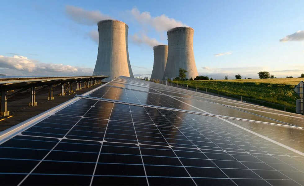 IRENA: El LCOE global fotovoltaico montado en tierra a gran escala caerá un 13 % en 2021
