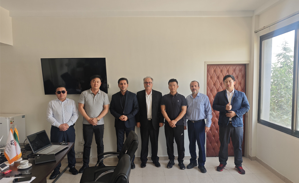 ¡SUNROVER impulsa el auge del almacenamiento solar en Irán! ¡Obtiene respaldo ministerial clave!