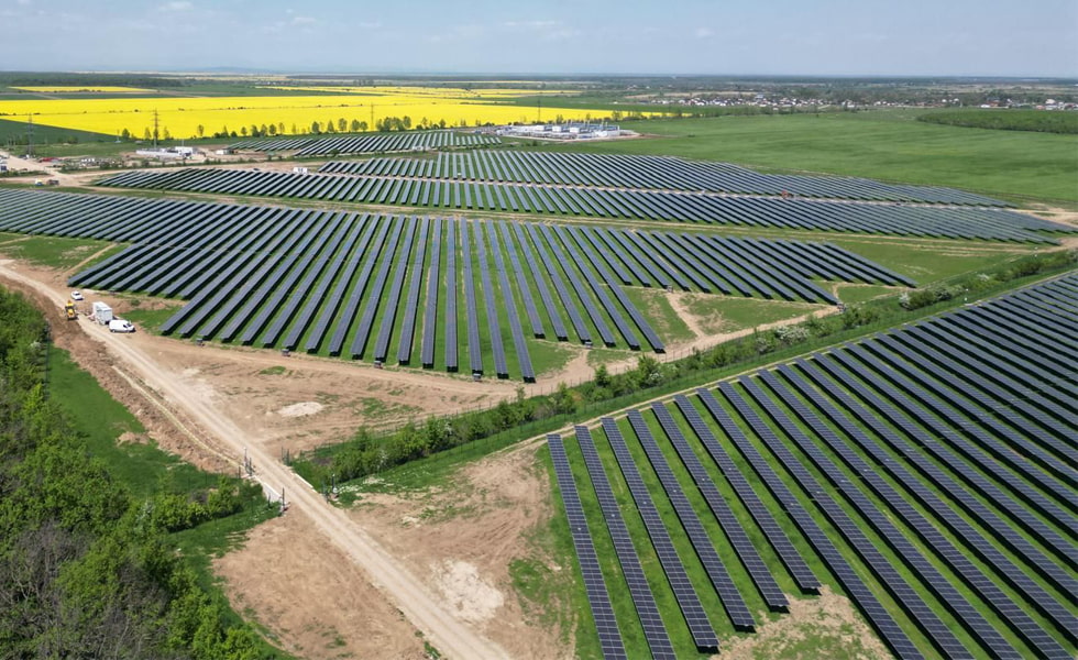 Apple planea invertir más de 4.200 millones de yuanes en proyectos eólicos y solares en toda Europa